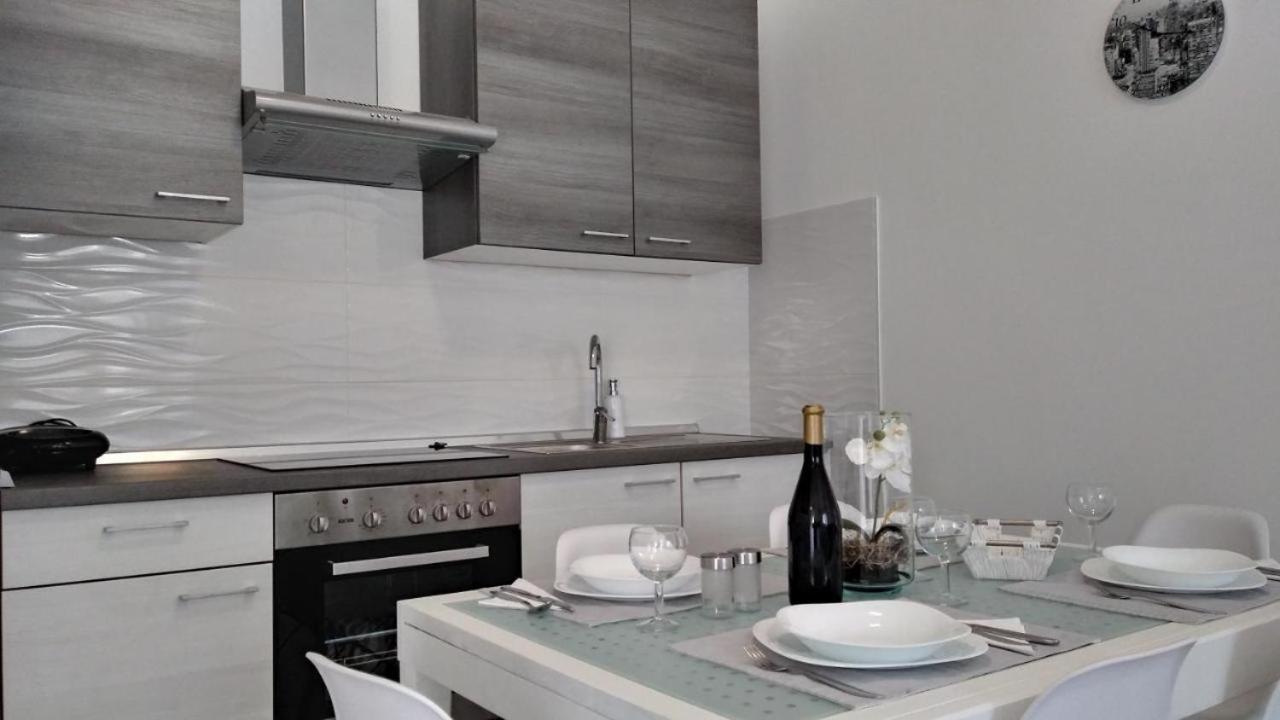 Premium Apartments Adore Novalja Kültér fotó
