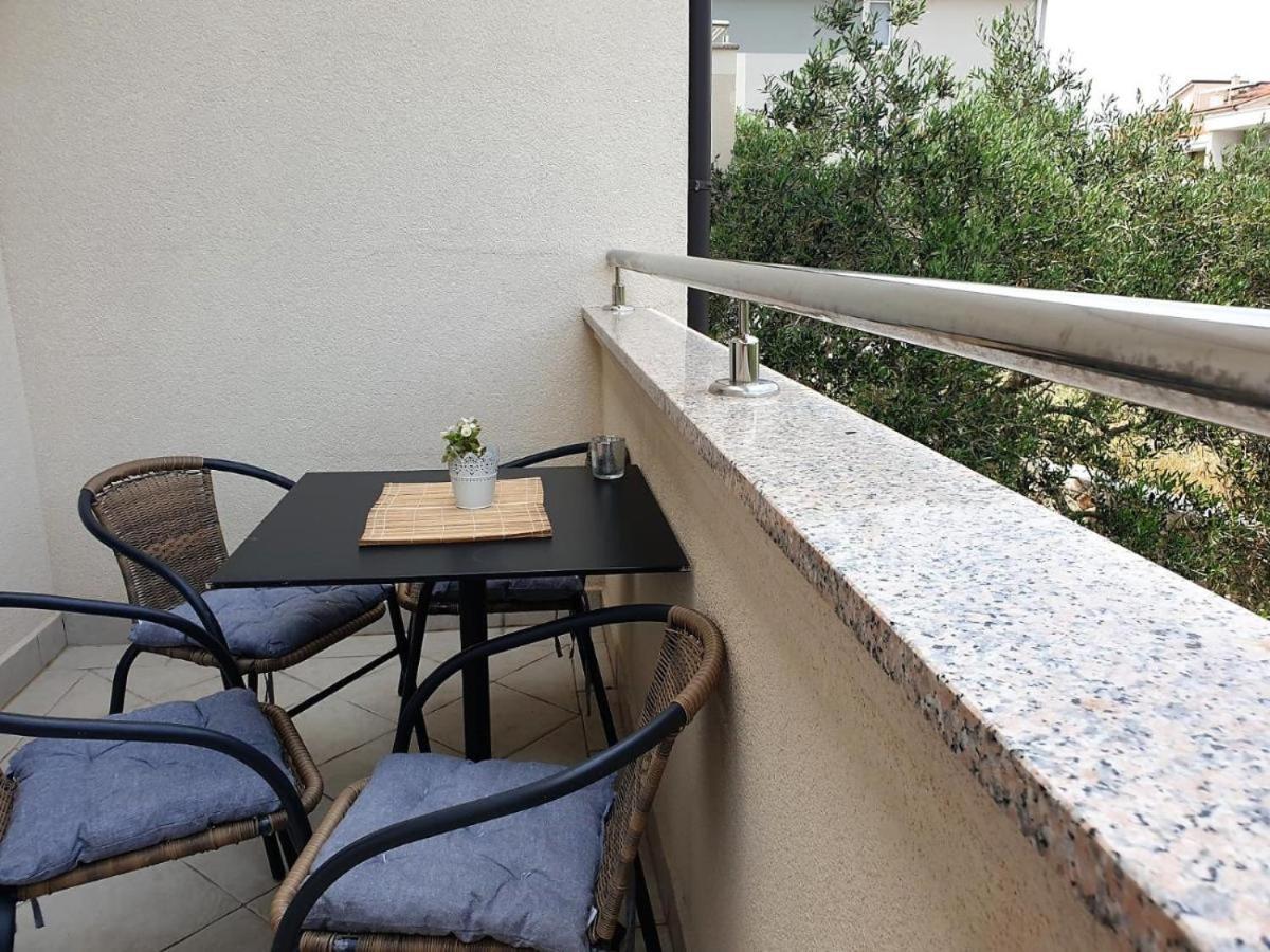 Premium Apartments Adore Novalja Kültér fotó