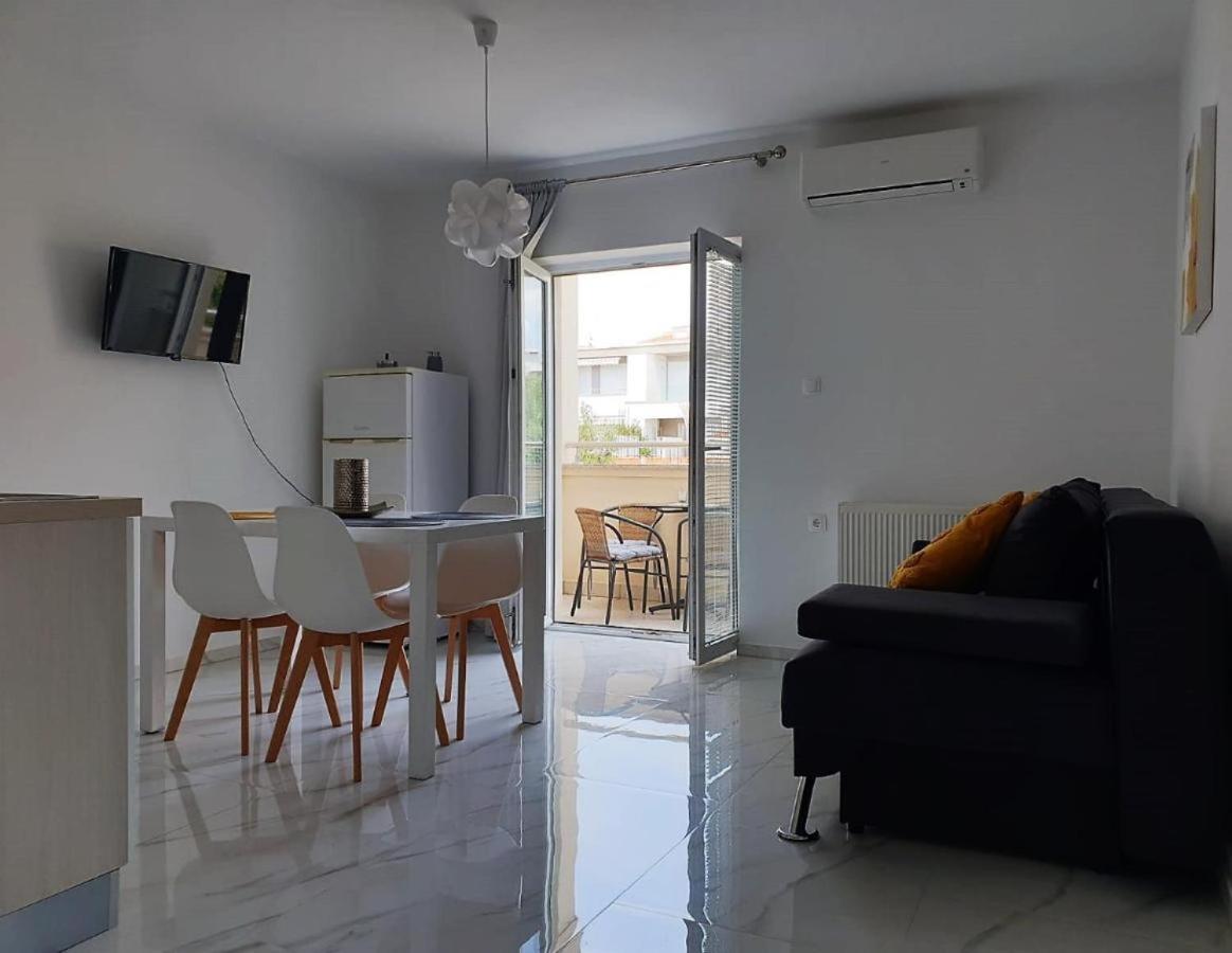 Premium Apartments Adore Novalja Kültér fotó