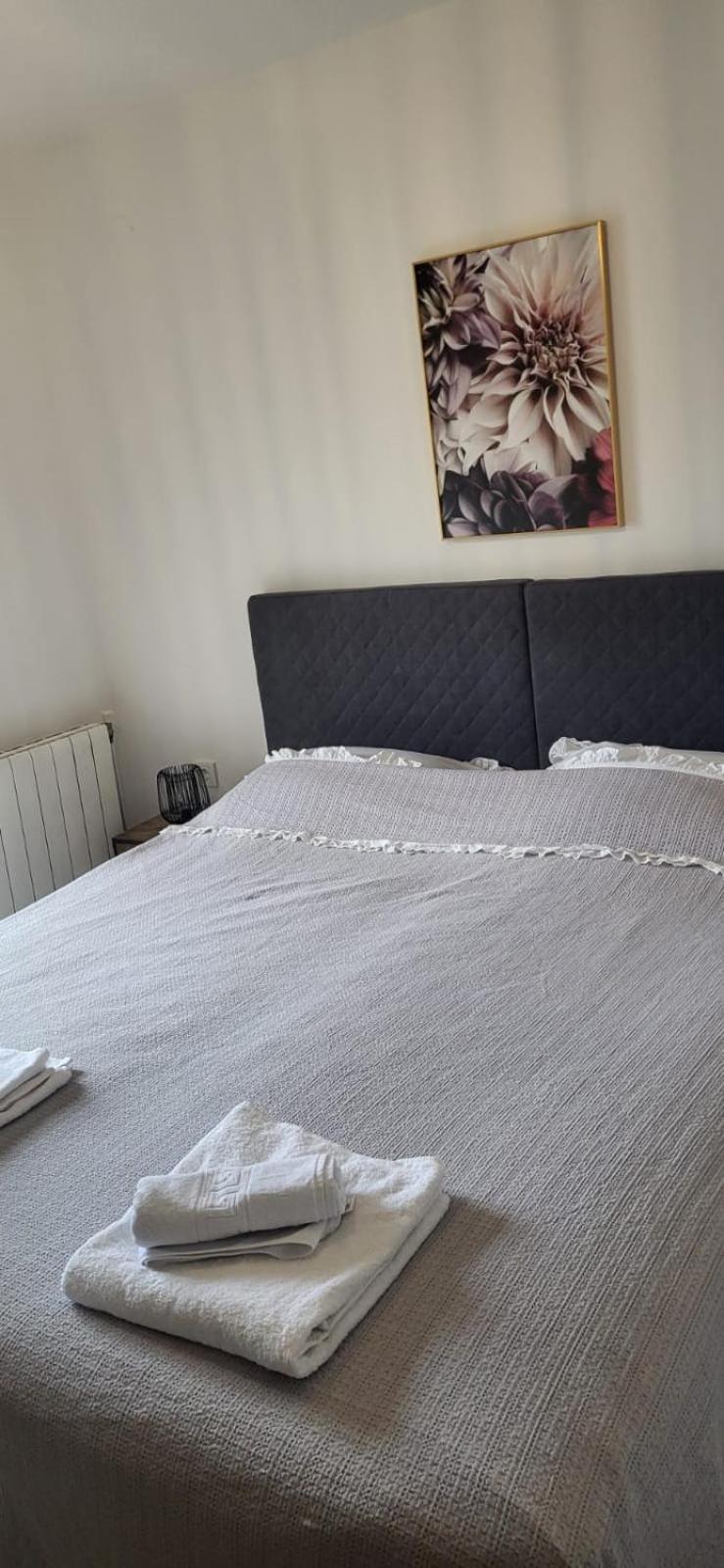 Premium Apartments Adore Novalja Kültér fotó